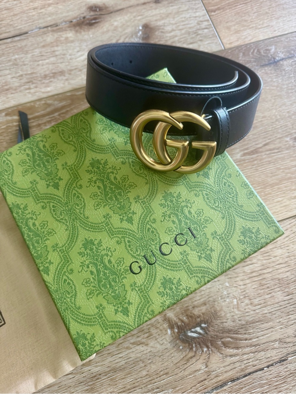 Gucci Black Leather Belt with Gold Double G Buckle